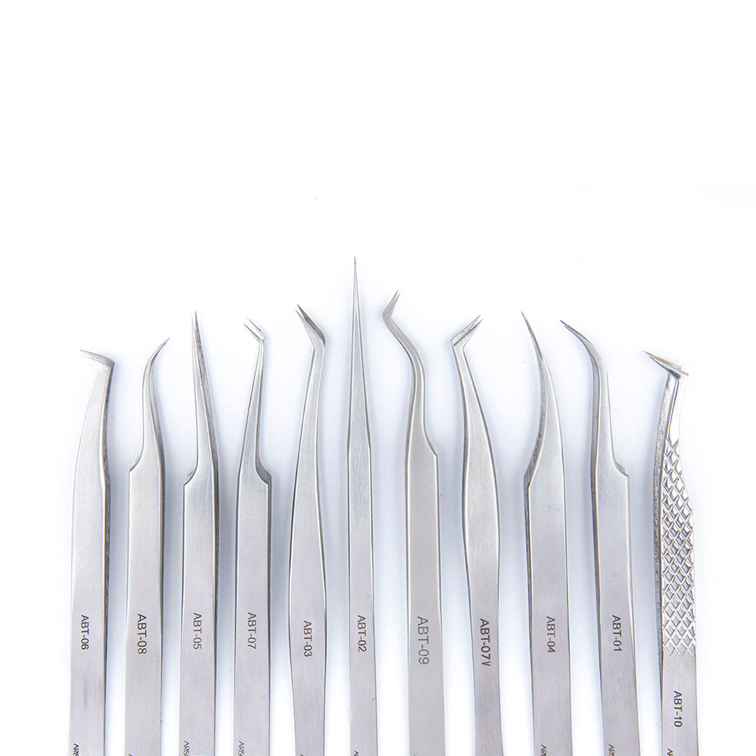 Tweezers
